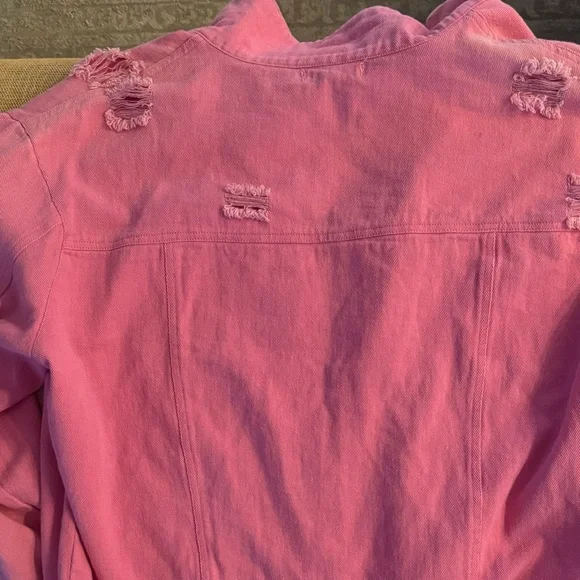 Womens Pink Denim Jacket Distressed Cropped Button Front Size L - Picture 3 of 9